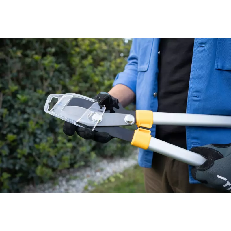 BypassTreeLopper_2H1210001ST1_amb04_web